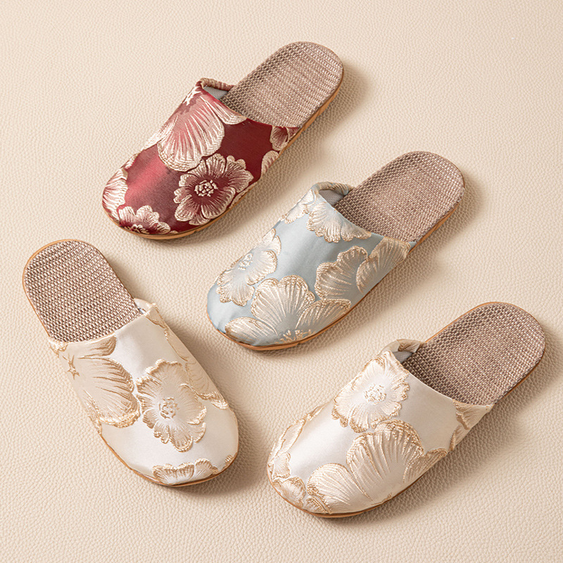 Women Shoes Mules - Ciabatte Eleganti in Seta per Donna,