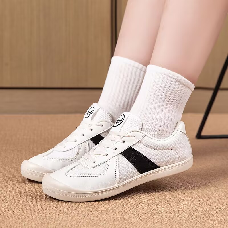 Scarpe sportive da donna Lusso - Women'S Shoes Size 40 In Us recensione e prezzo