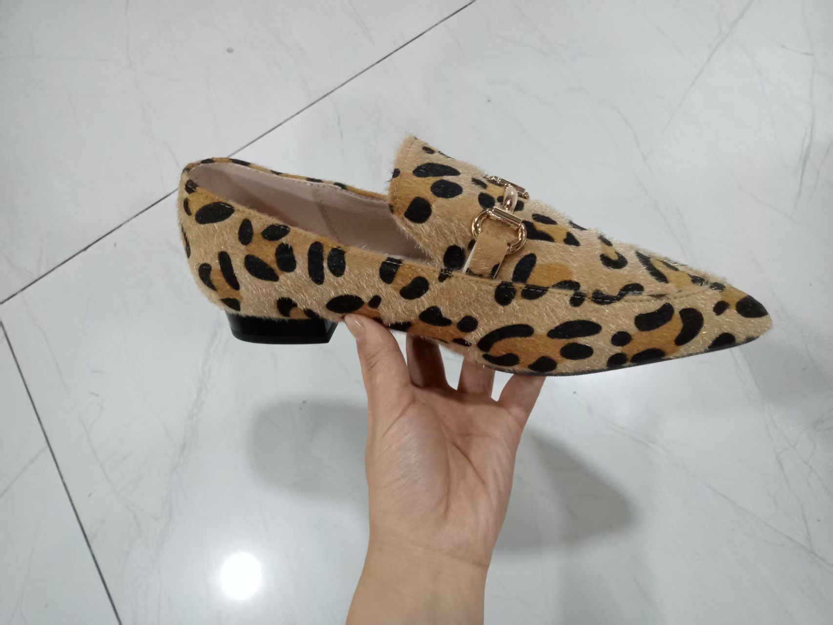Scarpe da Donna con Stampa Leo - Women Shoes Mules recensione e prezzo