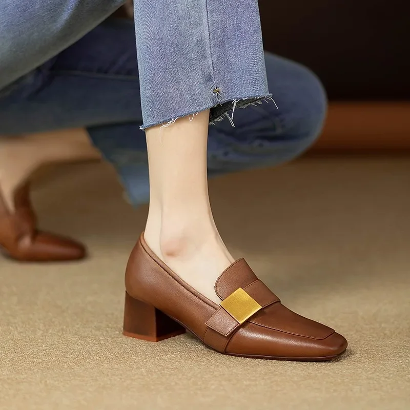 Décolleté in pelle moda donna  - Women Shoes Jeans recensione e prezzo