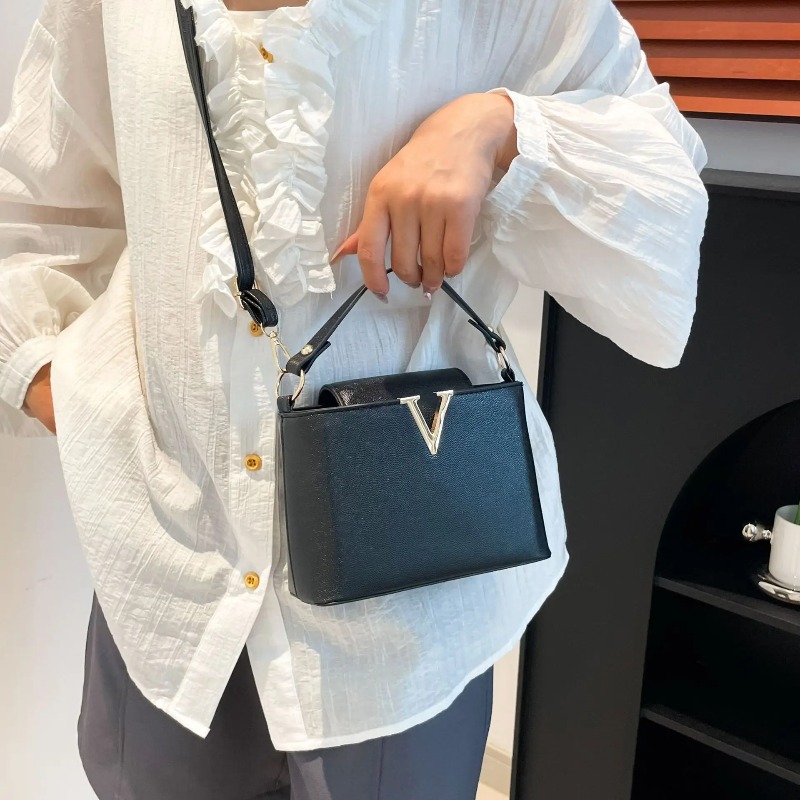 Borsa tote da donna di lusso,  - Women'S Shoes Louis Vuitton recensione e prezzo